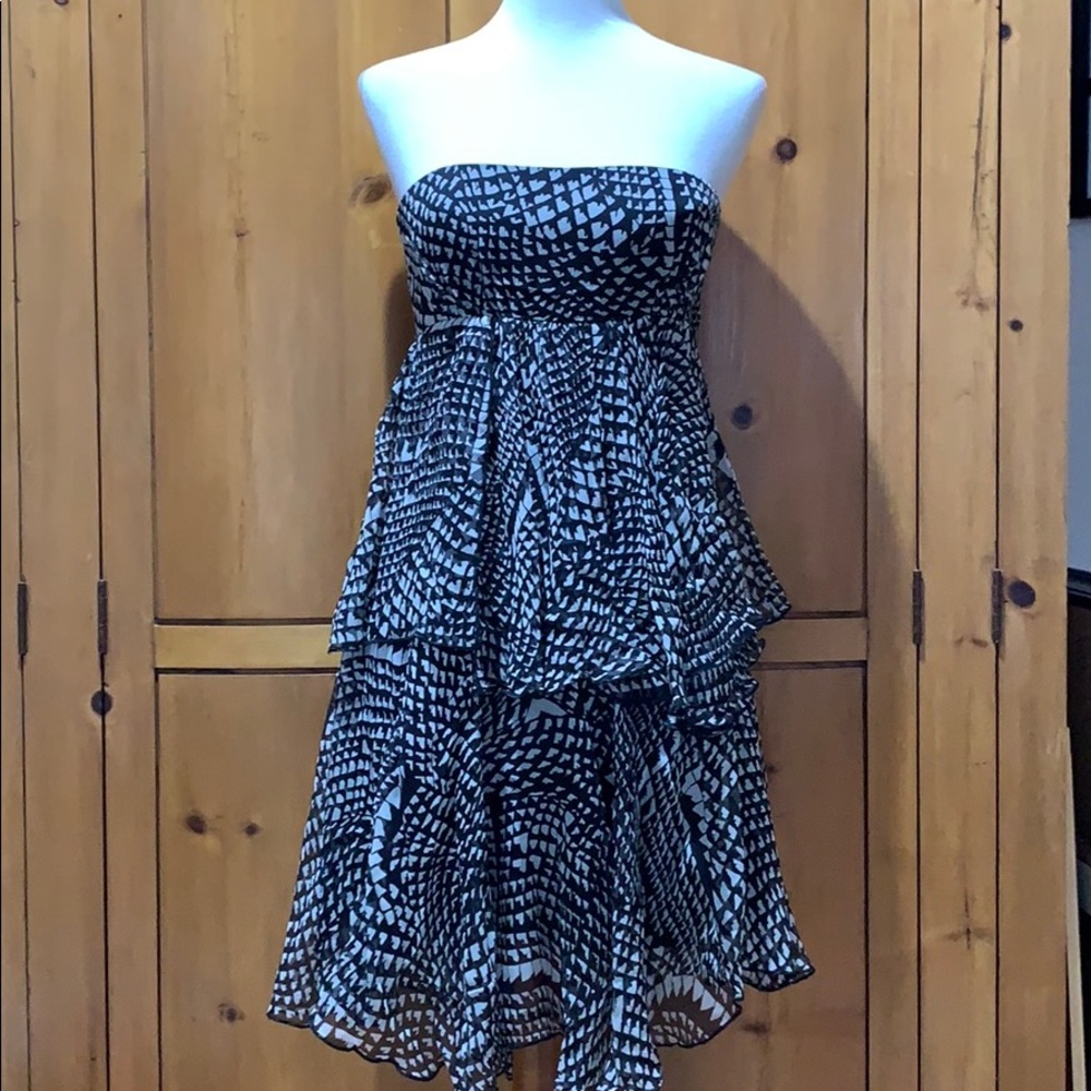 BCBG MaxAzria strapless tiered cocktail dress, XS